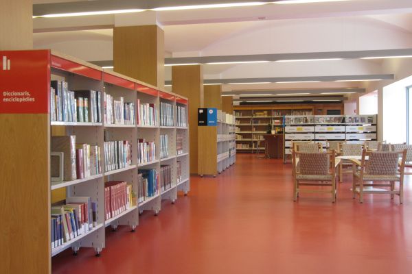 Biblioteca Julià Cutiller Biblioteca Julià Cutiller